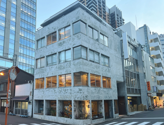REDO神保町外観|