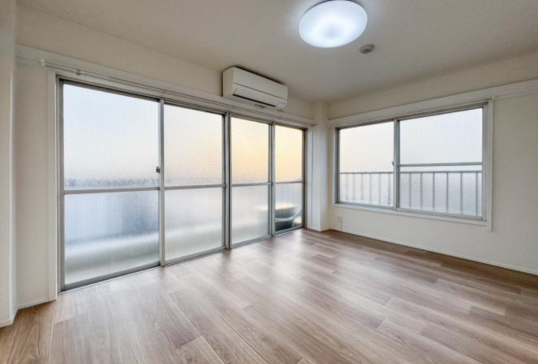 室内|